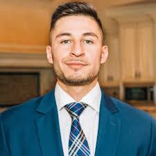 Jasmin Olson's Instagram, Twitter & Facebook