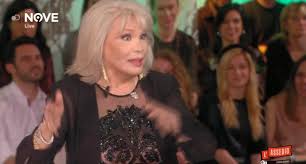 Ho avuto un tumore al seno. Sei Un Down Sono Mongoloide Bufera Su Gfvip E L Assedio Tiscali Spettacoli
