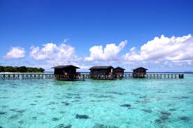 Ini adalah antara senarai 8 pulau tercantik di semporna yang anda boleh pergi. 10 Pulau Menarik Di Sekitar Semporna Sabah Rileklah Com