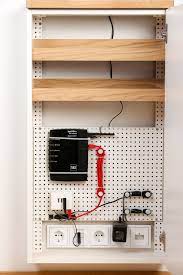 Ideal, wenn der schrank zum. 15 Ordnung Ideen Telefonschrank Router Verstecken Kabel Verstecken