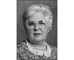 Alex Quillen's Instagram, Twitter & Facebook