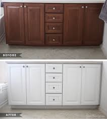 paint bathroom cabinets without sanding