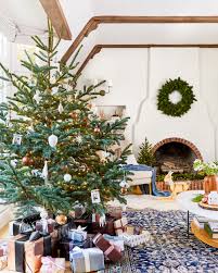 Include all relevant information on your invitation such as the dress code or christmas party game. 30 Easy Christmas Party Ideas Holiday Decorating Entertaining Tips