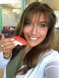 I'm a major sushi freak! I eat it many times a week… Mmmmmm! Are you a  sushi fan