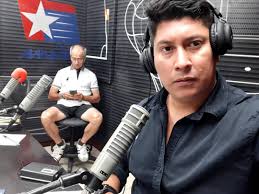 EL LOCUTOR BABAHOYENSE KEVIN CORONADO CON NUEVA CASA RADIAL La voz del  babahoyense Kevin Coronado, se suma al equipo de locutores deportivos de  Radio Caravana. Coronado fue la voz oficial de CRE