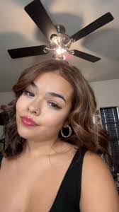 Shelby Lunn's Instagram, Twitter & Facebook