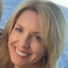 Carrie Runnals's Instagram, Twitter & Facebook