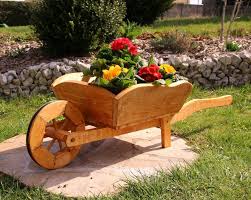 Holzdekoladen Pflanzschubkarre Blumenkarre Holzschubkarre Behandelt Typ 1 Holzdekoladen Holz Schubkarren Schubkarre Blumen In Einer Schachtel
