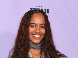 Liv Tyler and Stella McCartney Reminisce About the Time They Wore Hanes to  the Met Gala