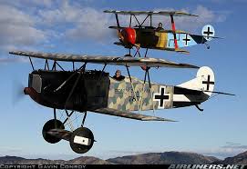 fokker dr i far d vii near 飛行機 写真 飛行機 イラスト 複葉機