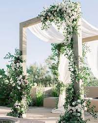 Pin By Trisha On Rustic White Wedding Decorations Wedding Scene Modern Wedding Decor
