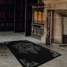 Metallica was formed by lars ulrich and james hetfield in the fall of 1981. Exclusive Dc Batman Wayne Manor Large Printed Area Rug 6 X 4ft Traditional Gifts Zavvi Uk