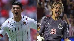 .alan pulido fc barcelona alan pulido hair styles mexico national team chivas old player alan pulido tanga alan pulido covid alan pulido bailando ileana salas alan pulido. Alan Pulido Y Blanca Felix Ayudaran A Nino Que Perdio A Su Padre Deportes Liga Mx Tudn Univision