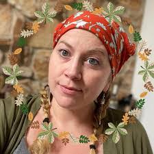 Betty Masterson's Instagram, Twitter & Facebook