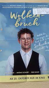 move2movie eu wolkenbruch a successful swiss comedy among the comedy success love story