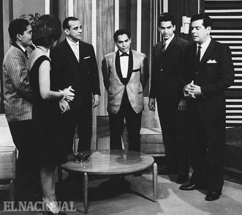 Despedida de Felipe Pírela de la Billo's y recibimiento de José Luis  Rodríguez, su sustituto, en el programa “Esta noche Billo”, conducido por  Paula Bellini y Henry Altuve.