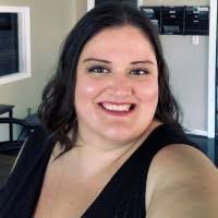 Nicole Newell's Instagram, Twitter & Facebook