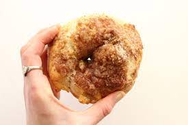 Copycat Panera Cinnamon Crunch Bagel Recipe That S Worth The Effort
