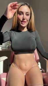 Watch online Jennirb aka jennirb OnlyFans - Beb pdeme el videito que me  acabo de hacer con mis tetas nuevassss en primicia para tiiii re 1 on  X-video