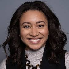 Melissa Cutts's Instagram, Twitter & Facebook