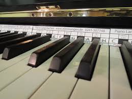 Üben sie täglich oder so oft wie möglich an der klaviatur. Downloads Piano Lang Aachen