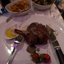 Even in the midst of recent restaurant closures let's start with an acknowledgement: The Lox Bild Von The Lox Dusseldorf Tripadvisor