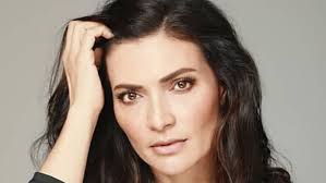 Последние твиты от ana maria orozco (@orozcoanaok). The Sensual Figure Of Ana Maria Orozco Betty 46 Ugly