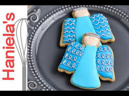 A caesar salad and some hot garlic bread would be great sides! Christmas Angel Cookies Haniela S Youtube