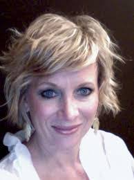 Anne Weissinger's Instagram, Twitter & Facebook