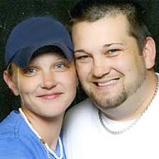 Bourne-Hutchens couple to wed