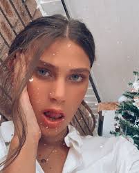 Caitlyn (@caitlyn_rockman) • Instagram photos and videos