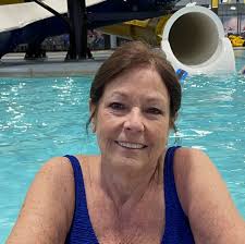 Slish splash ... thank you Diane Lyons Fowler for a great aqua class.  Linda, may you be healed!!