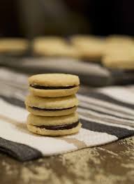 Copycat Milano Cookies With Amaretto Ganache Filling Gluten And Dairy Free Http Www Dailyforage Glutenfre Dairy Free Cookies Dairy Free Foods With Gluten