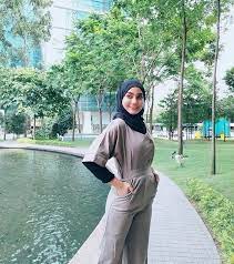 Everyday Is A New Day Wearing Jumpsuit From Airspacetaiwan Beautiful Muslim Women Beautiful Hijab A New Day