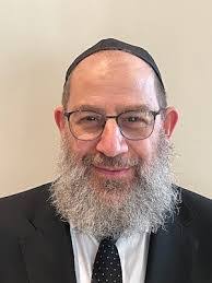 Jonathan Ostroff's Instagram, Twitter & Facebook