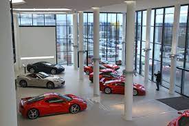 ferrari hannover glasbau glasfassade metallbau