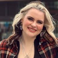 Haley Stephens's Instagram, Twitter & Facebook