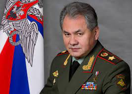 Небольшая справка на министра обороны рф сергея кужугетовича шойгу, в каком звании он сейчас находится, какие погоны носит. Shojgu Rasskazal Za Kakie Zaslugi On Poluchil Zvanie Geroya Rossii Ia Regnum