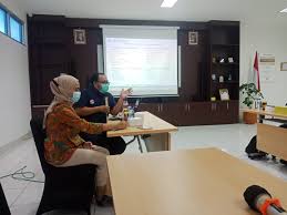There are two versions of bpjs: Bpjs Kc Cibinong Kenalkan Layanan Pandawa Di Masa Pandemi Covid 19
