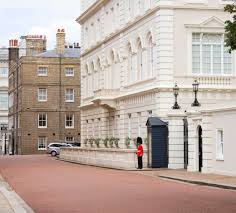 Oil & gas exploration supplies & services (office & administration) based in the floor nash house area of london tel: Pin On Great London Houses
