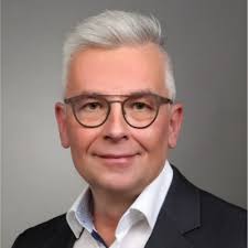 New Machine Monday! DN Solutions America Puma 5700 LYB "The biggest room in  the world is the room for improvement"