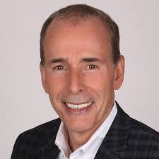 Douglas Tucker's Instagram, Twitter & Facebook