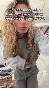 Ashley Kinney's Instagram, Twitter & Facebook