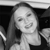 Corinne Upton's Instagram, Twitter & Facebook