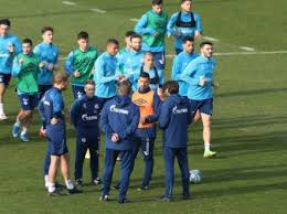 Hertha bsc hat einen neuen trikotsponsor gefunden. 1 Bundesliga Zwei Schalke Profis Positiv Gestestet Nachholspiel Gegen Hertha Nicht Gefahrdet News Fussballdaten