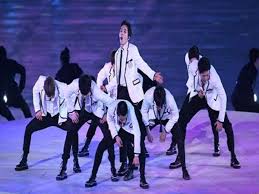 Jump form, often described as climbing form. Exo K Pop Fever To Grip Burj Khalifa Korean Group Exo To Create History With Light And Sound Show
