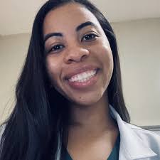 Brenda POMPEU DE MIRANDA