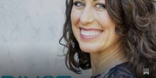 300! 🎉 3 Creative Lessons Learned from 7+ Years of Podcasting