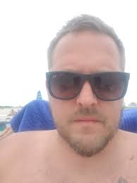 Dennis Ackley (@punchdennis)