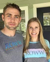 Stephanie Wardell's Instagram, Twitter & Facebook